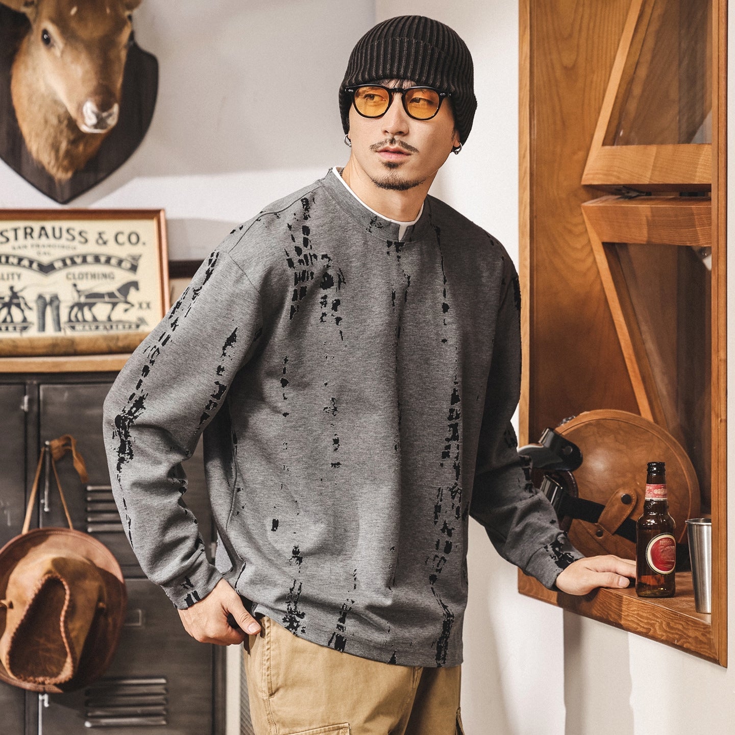 Double Layer Design Tee with Brushstroke Print