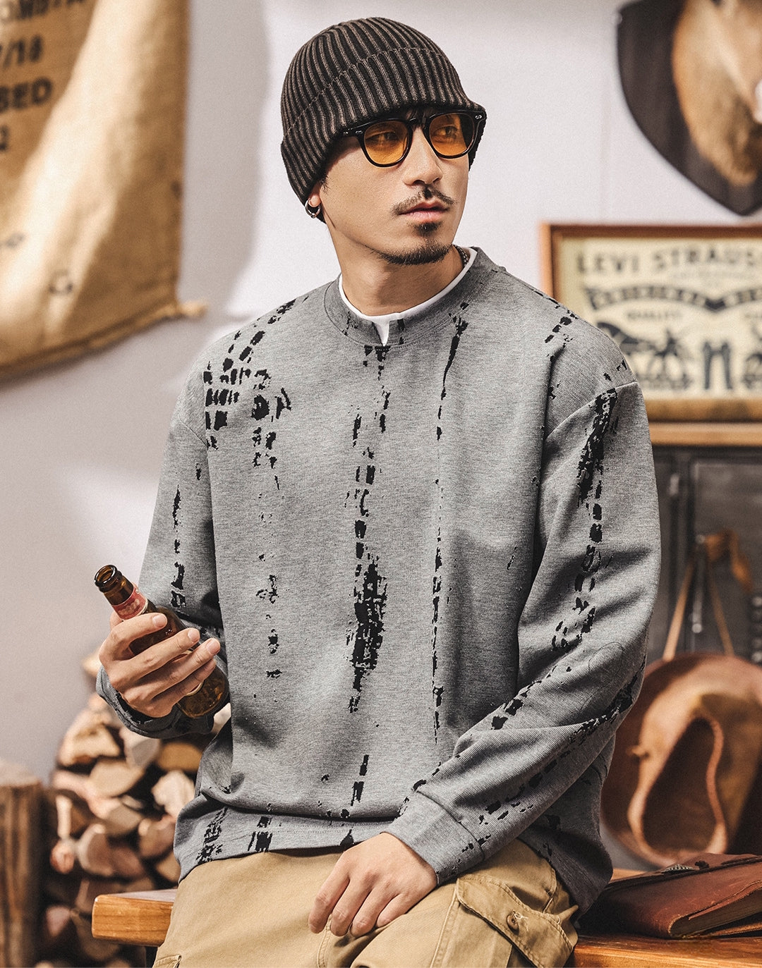 Double Layer Design Tee with Brushstroke Print