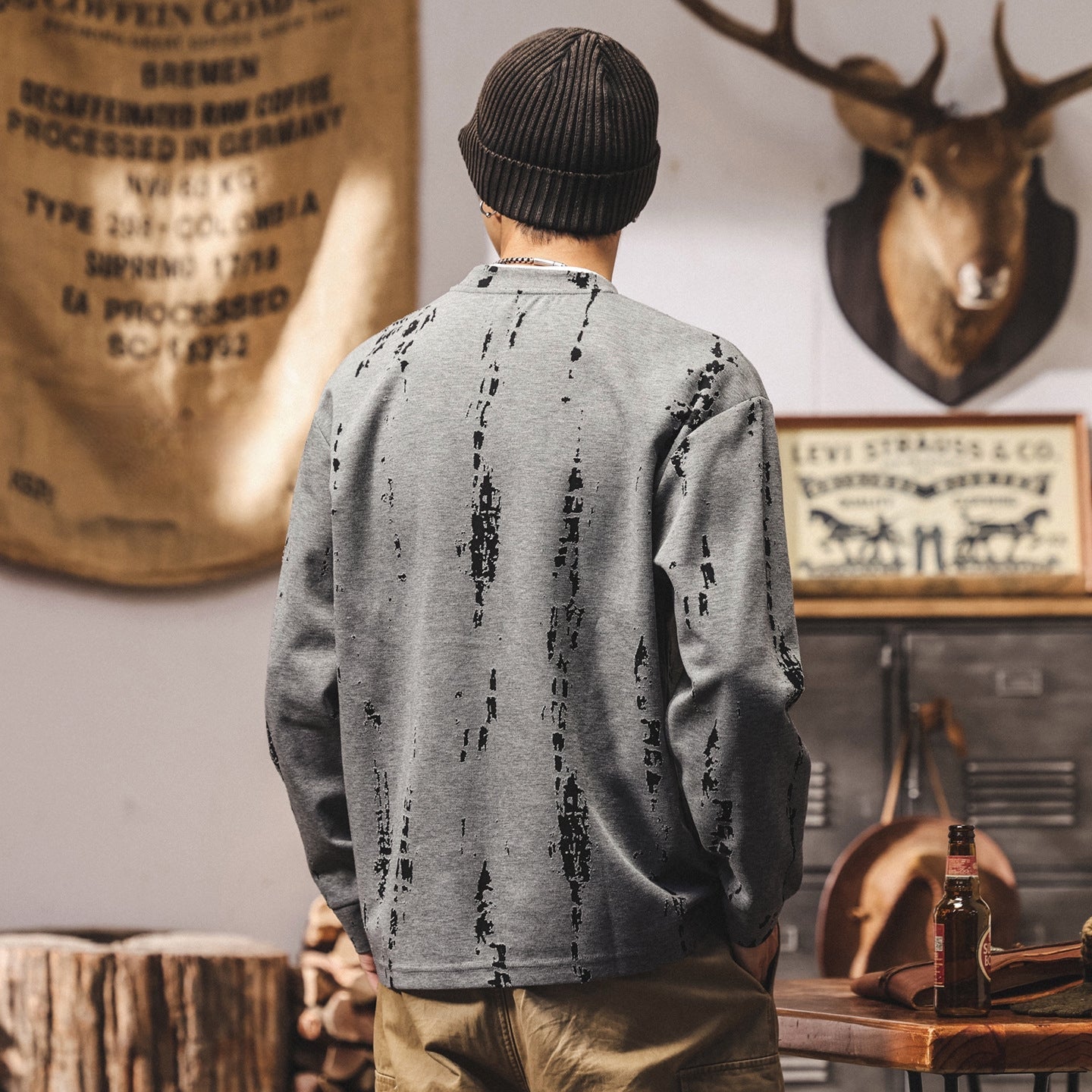 Double Layer Design Tee with Brushstroke Print