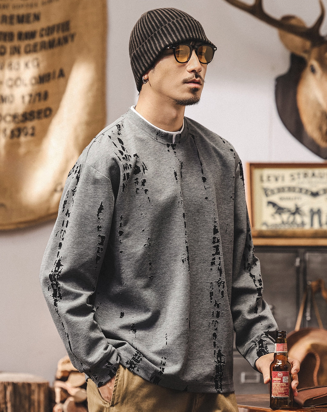 Double Layer Design Tee with Brushstroke Print