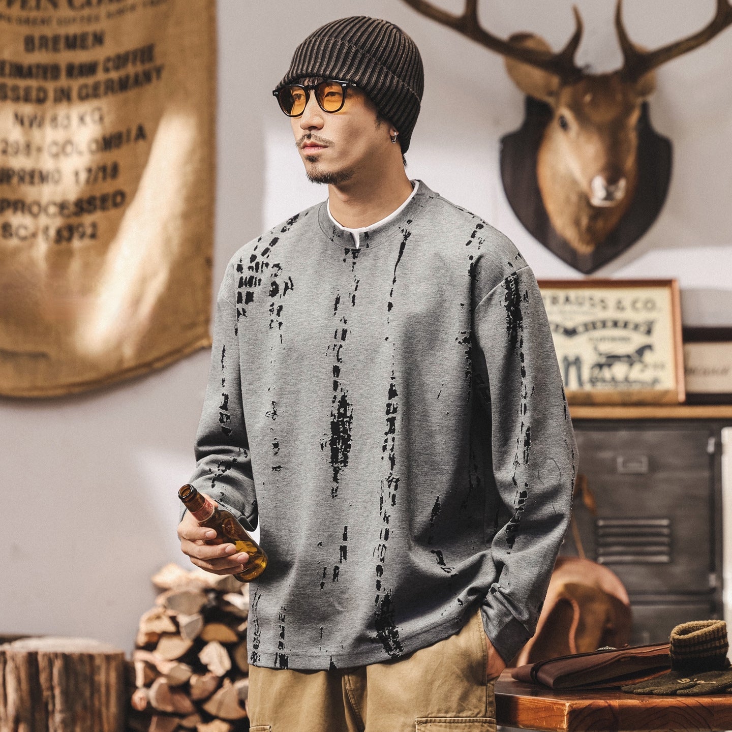 Double Layer Design Tee with Brushstroke Print