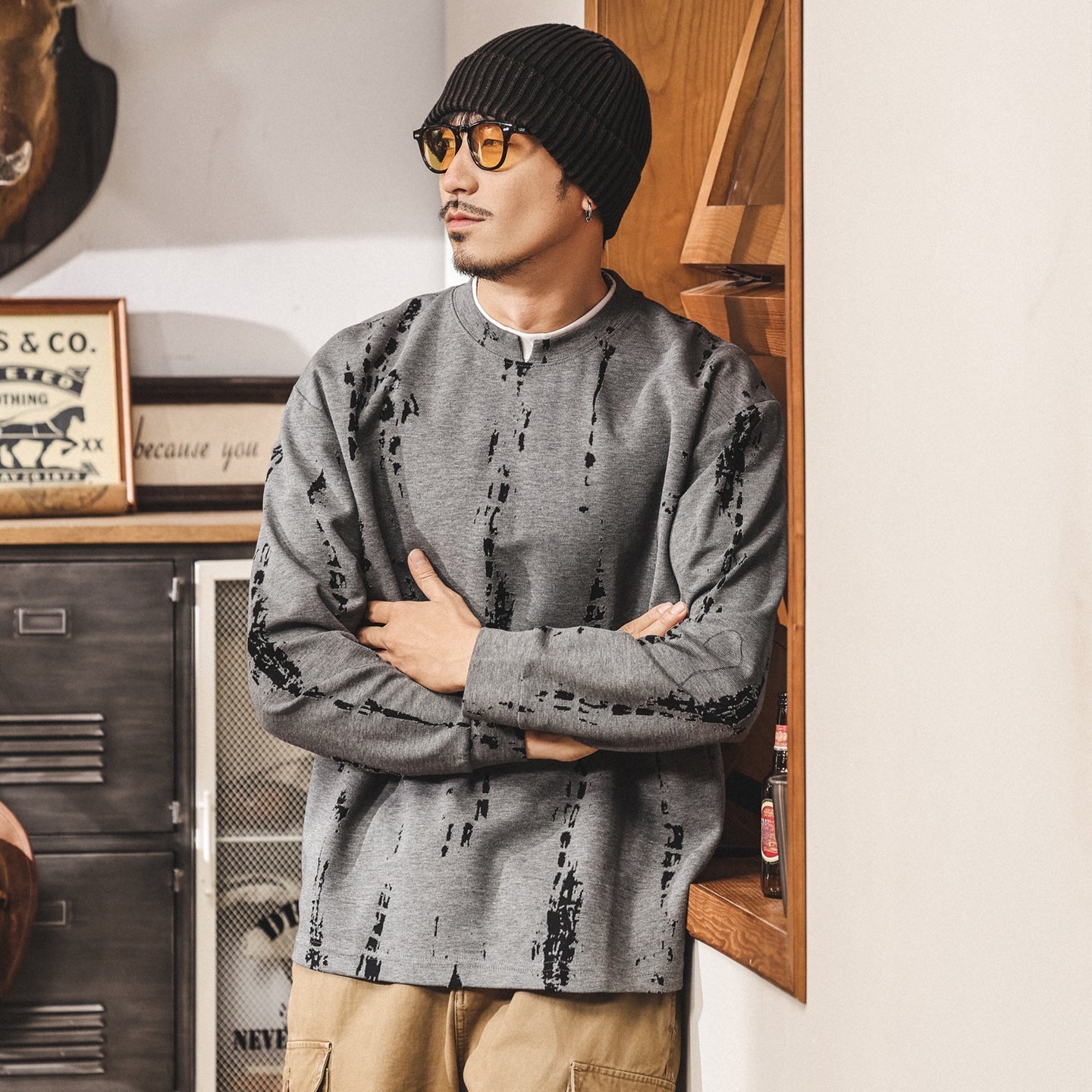 Double Layer Design Tee with Brushstroke Print