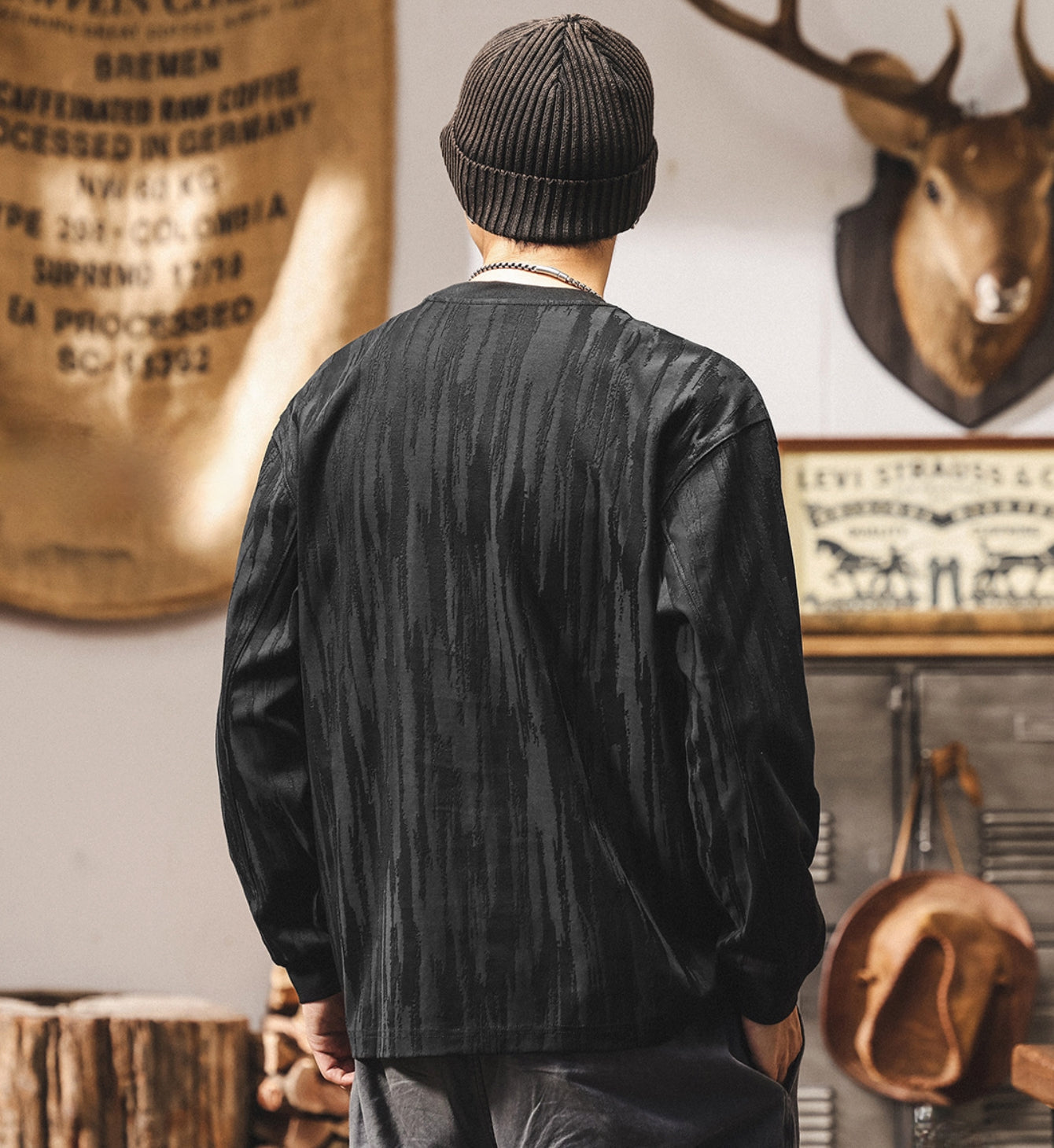 Tree Grain Texture Dropped Shoulder Sleeve Tee