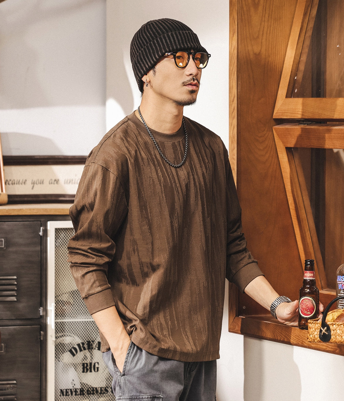 Tree Grain Texture Dropped Shoulder Sleeve Tee
