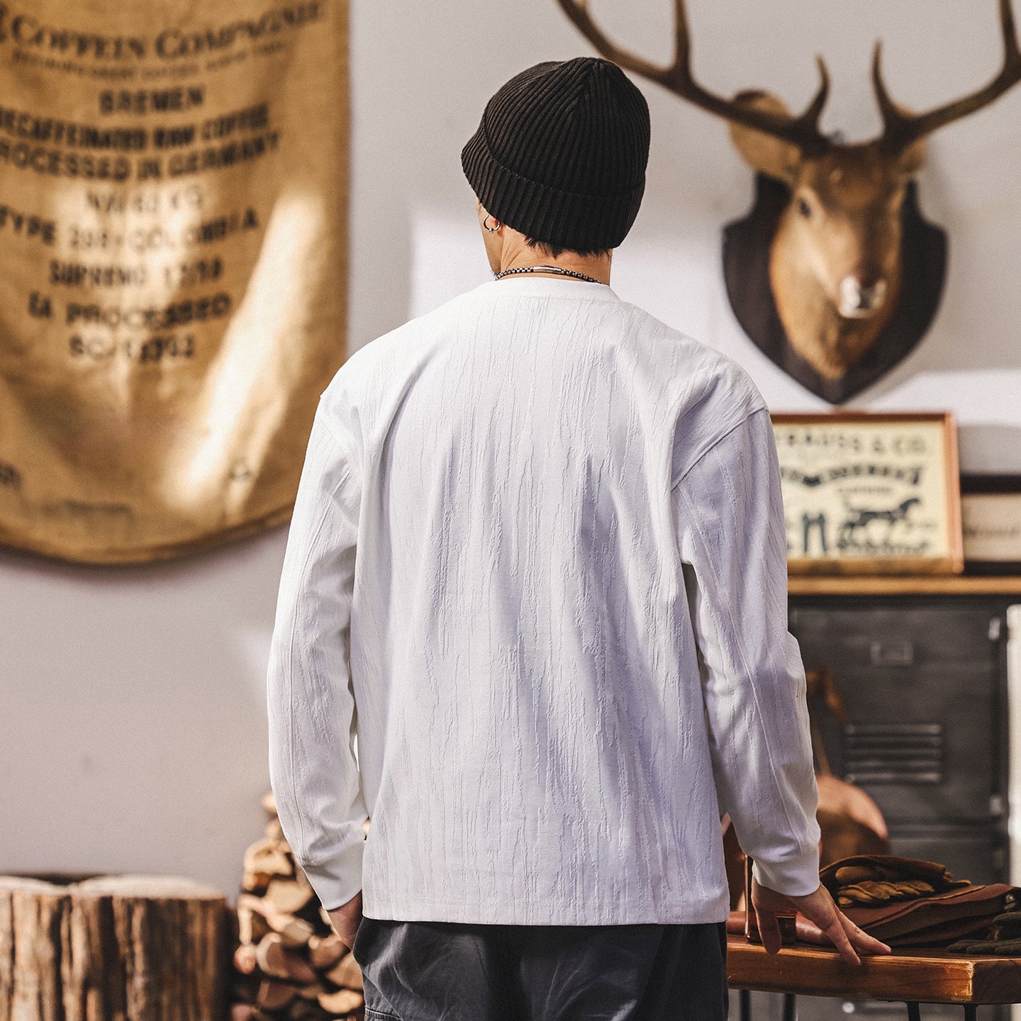 Tree Grain Texture Dropped Shoulder Sleeve Tee