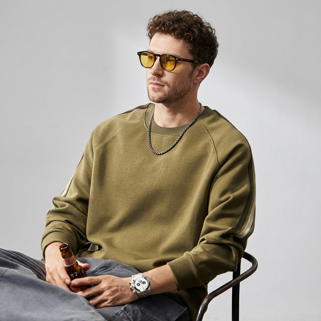 Raglan Sleeve Sweatshirt in Olive Green
