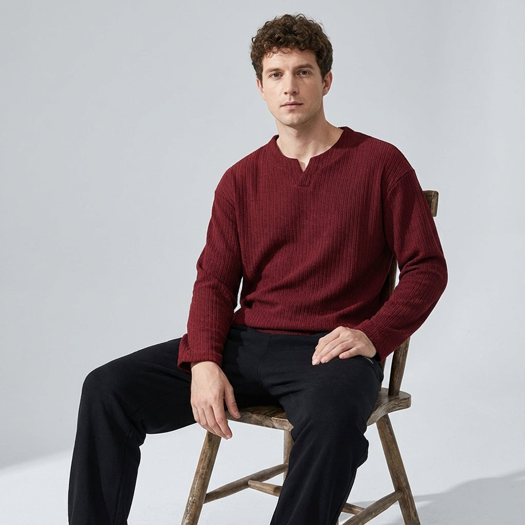 Sweater-Jacquard knit T-Shirt in Wine Red