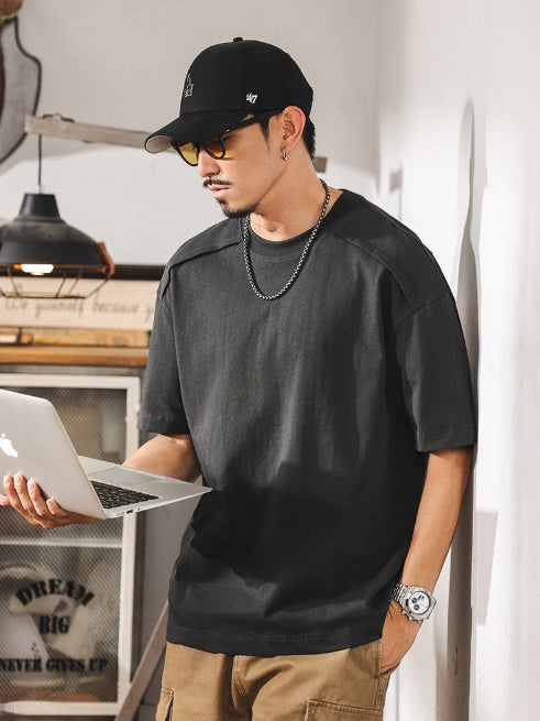 Shoulder Splice Panel Loose Tee in Black