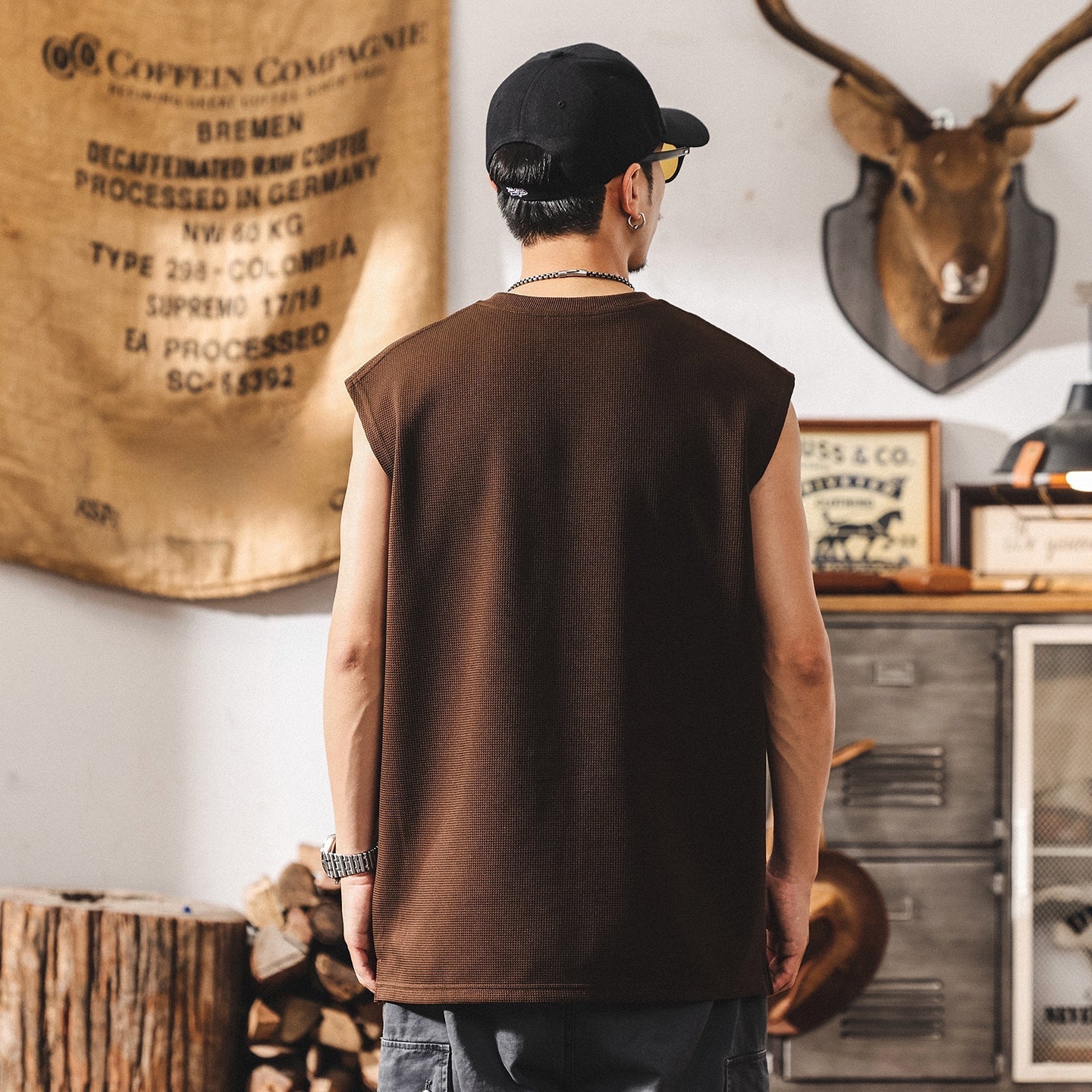 Waffle Grid Zip T-Shirt Vest in Brown