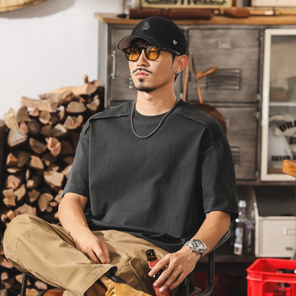 Shoulder Splice Panel Loose Tee in Black