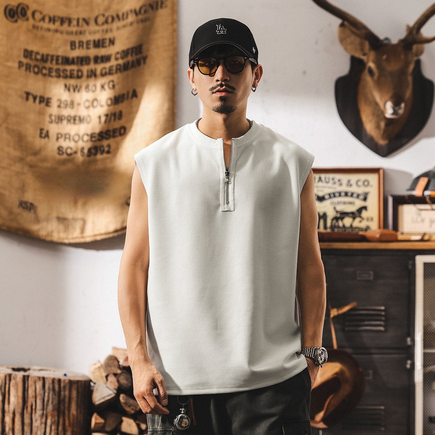 Waffle Grid Zip T-Shirt Vest in White