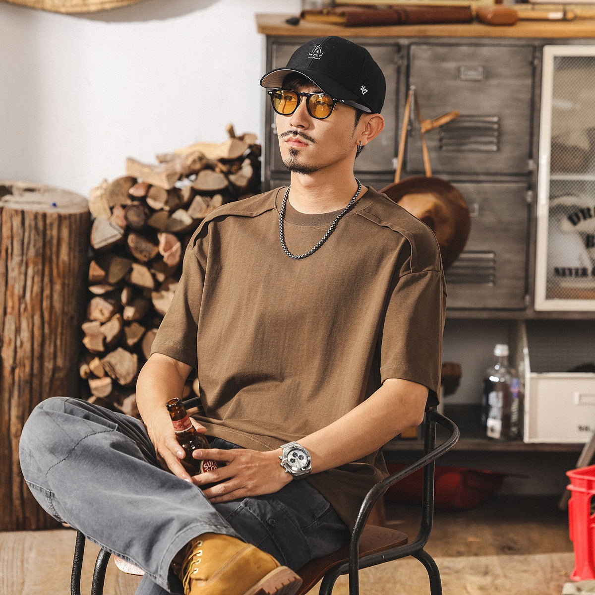 Shoulder Splice Panel Loose Tee in Brown